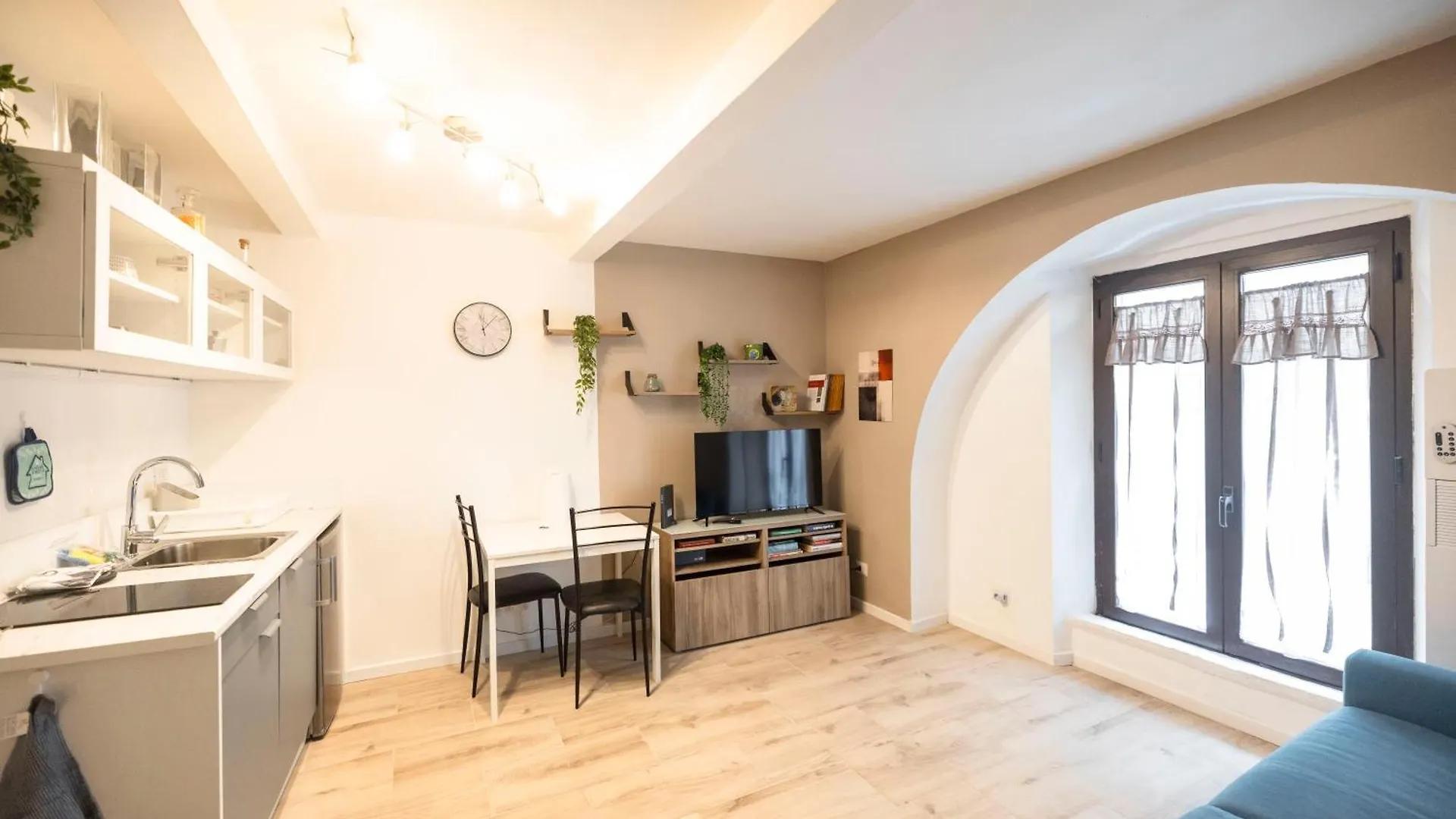 Elegante Loft In Porta Romana ميلان 0*,  إيطاليا