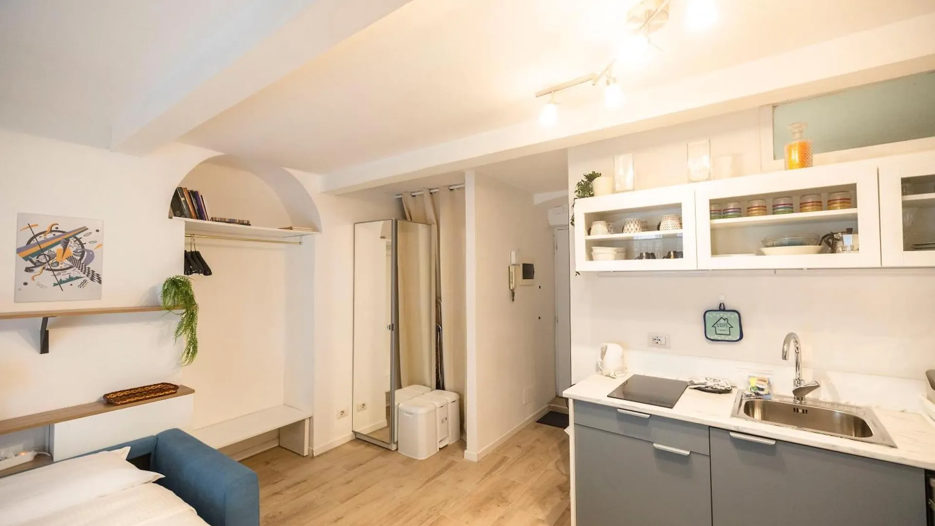 Elegante Loft In Porta Romana ميلان شقة